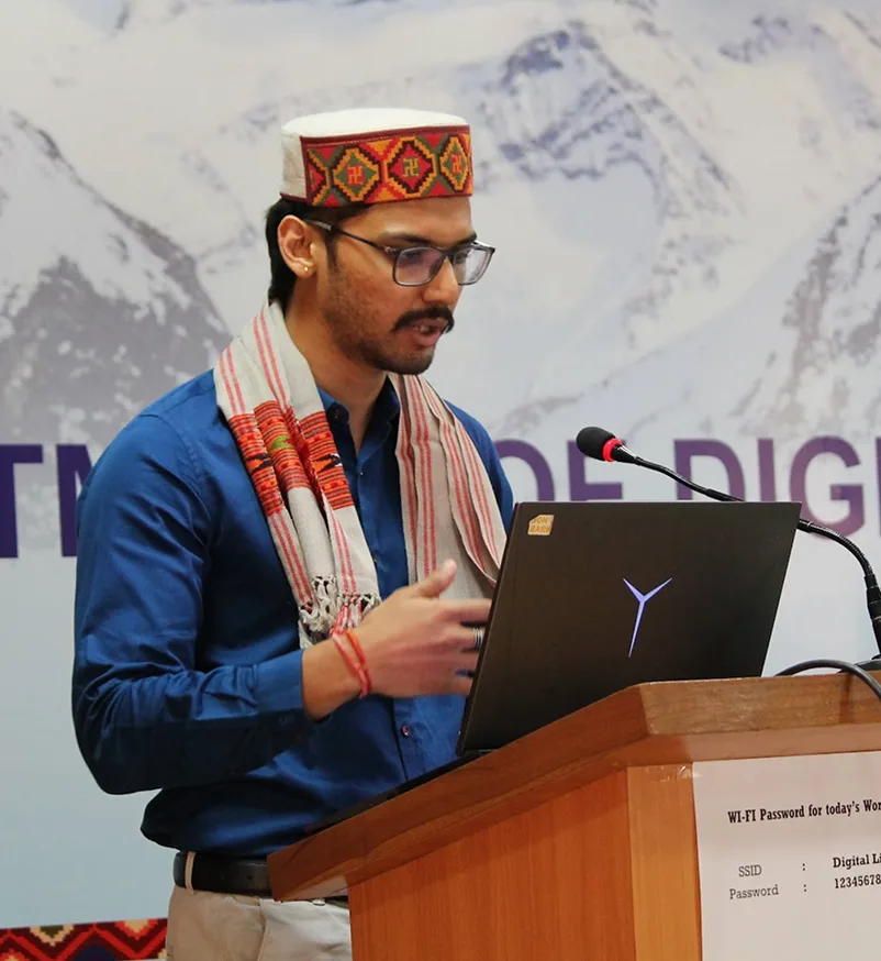 Akarshan Chauhan — Product Designer